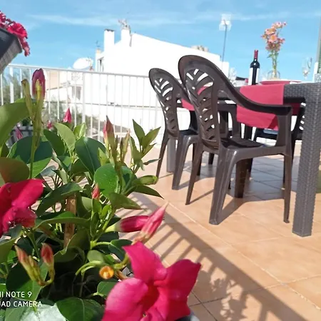 Fantastic, 100 Meters From The Apartament