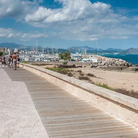 Apartment Fantastic, 100 Meters From The