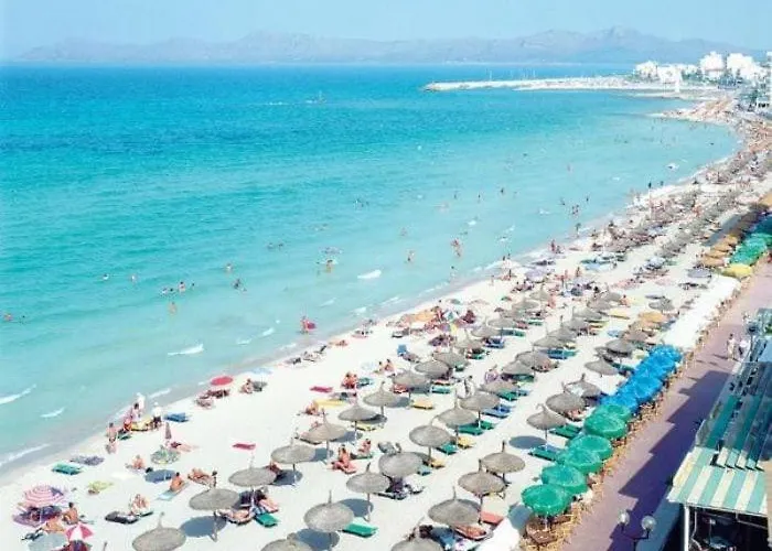 شقة Fantastic, 100 Meters From The *